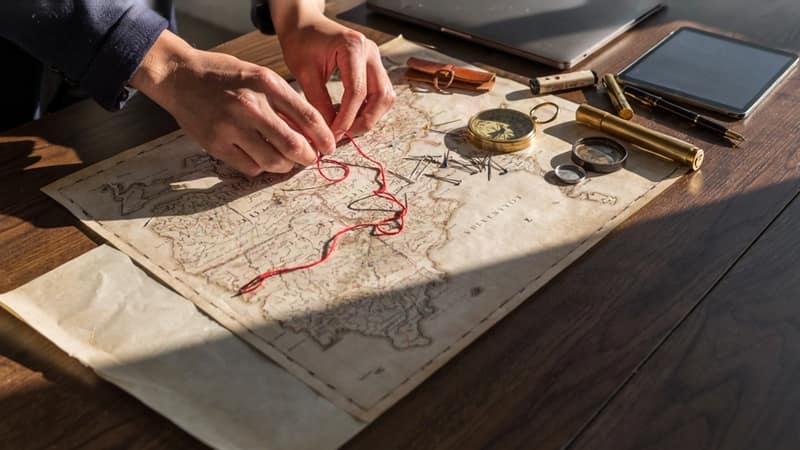 Set the Prospecting Thesis Before Opening Any Online Market Research Tools